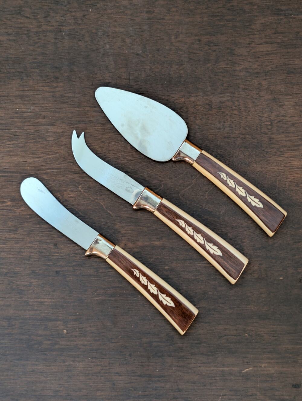 Vintage Regent Sheffield England 3 Piece Cheese Knife Set - Faux Wood - 60s-70s